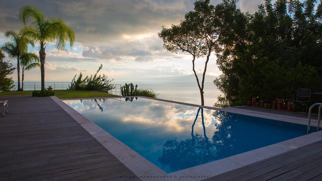 Villa Mos Kalamata Exterior photo